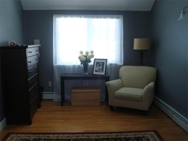 69 Richards Road Reading, MA 01867 - Photo 13 of 23 Gallery Image 13