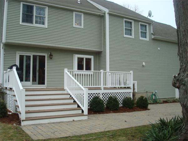 69 Richards Road Reading, MA 01867 - Photo 21 of 23 Gallery Image 21