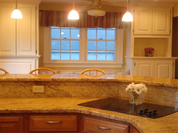 69 Richards Road Reading, MA 01867 - Photo 5 of 23 Gallery Image 5