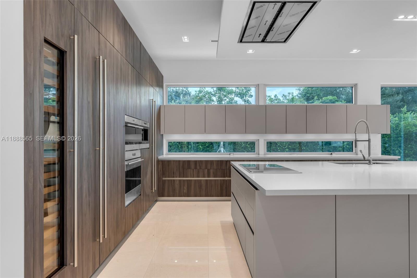 9101 Southwest 69th Court Pinecrest, FL 33156 - Photo 13 of 64