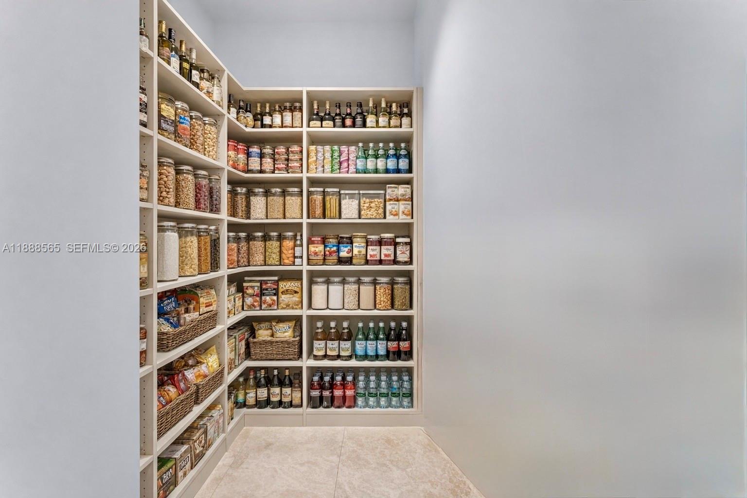 9101 Southwest 69th Court Pinecrest, FL 33156 - Photo 15 of 63