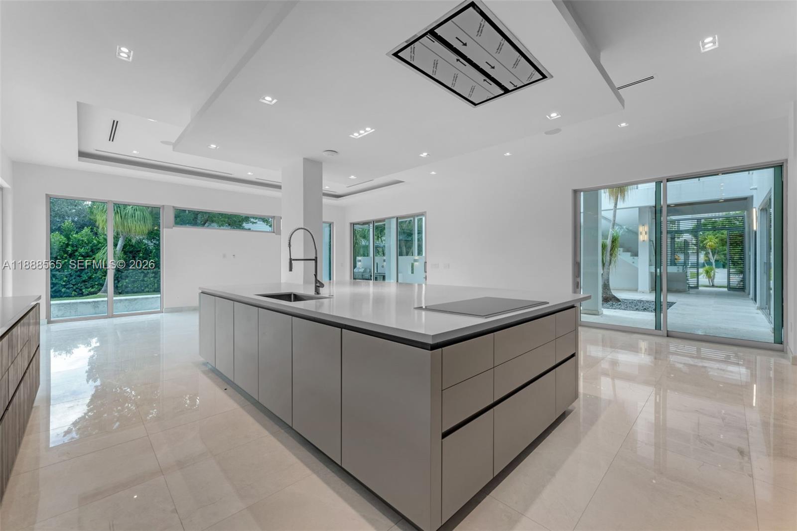 9101 Southwest 69th Court Pinecrest, FL 33156 - Photo 16 of 64