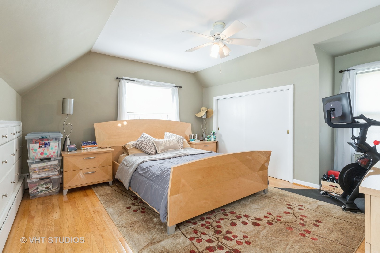 929 St James Place Park Ridge, IL 60068 - Photo 8 of 18