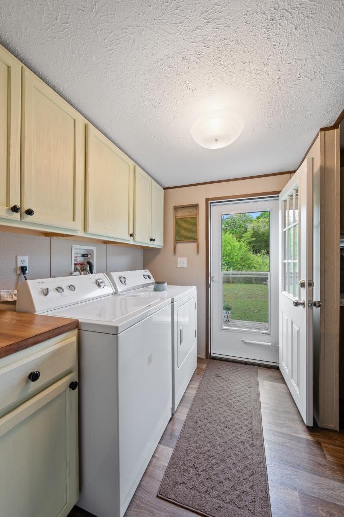 7112 Cobb Road Christiana, TN 37037 - Photo 12 of 22 a view of utility room with washer and dryer