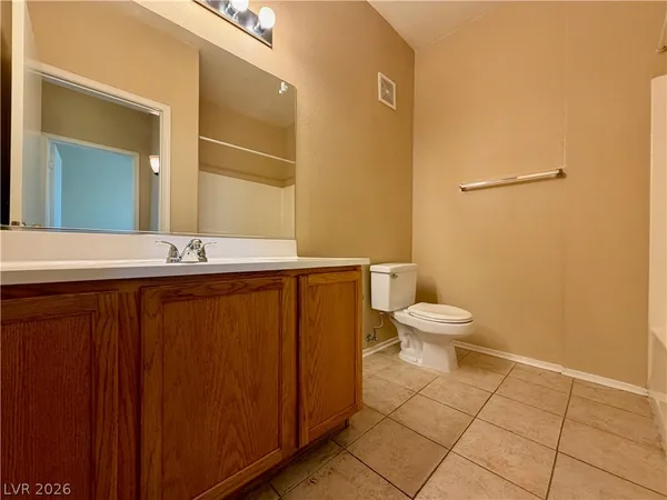 $1,550 | 1001 Domnus Lane, Unit 202, Las Vegas, NV 89144