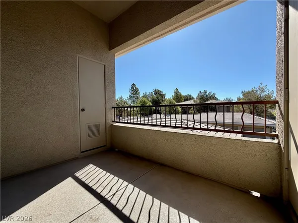$1,550 | 1001 Domnus Lane, Unit 202, Las Vegas, NV 89144