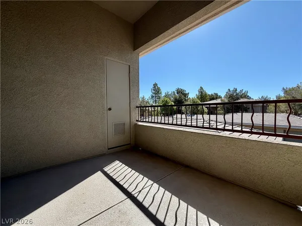 $1,550 | 1001 Domnus Lane, Unit 202, Las Vegas, NV 89144
