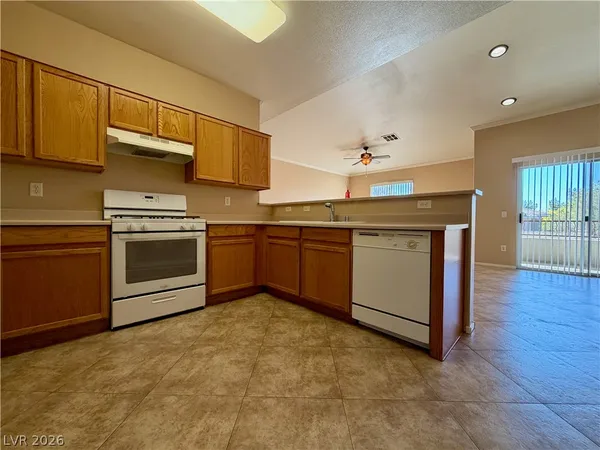 $1,550 | 1001 Domnus Lane, Unit 202, Las Vegas, NV 89144