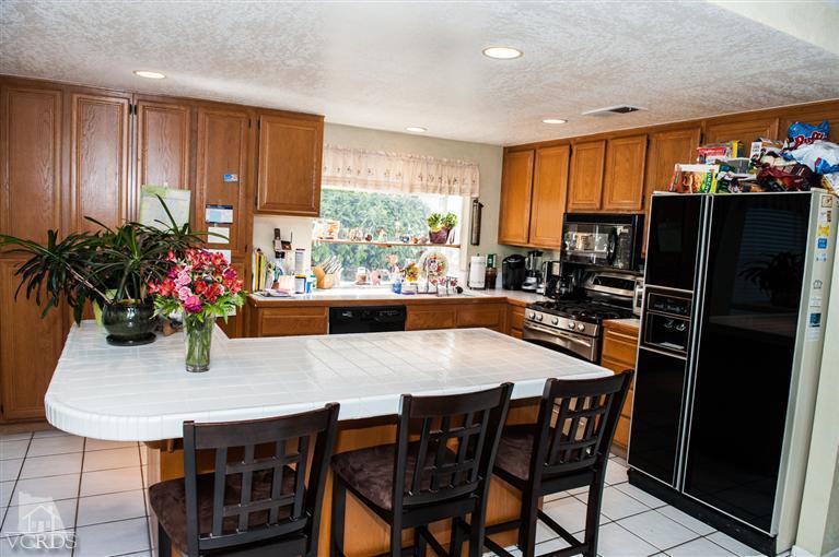 591 Fairfield Road Simi Valley, CA 93065 - Photo 5 of 25 Additional Photo