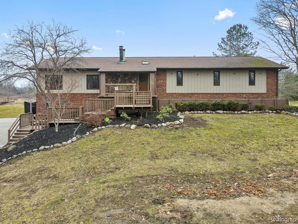 4067 Diehl Road Metamora, MI 48455 - Photo 2 of 55