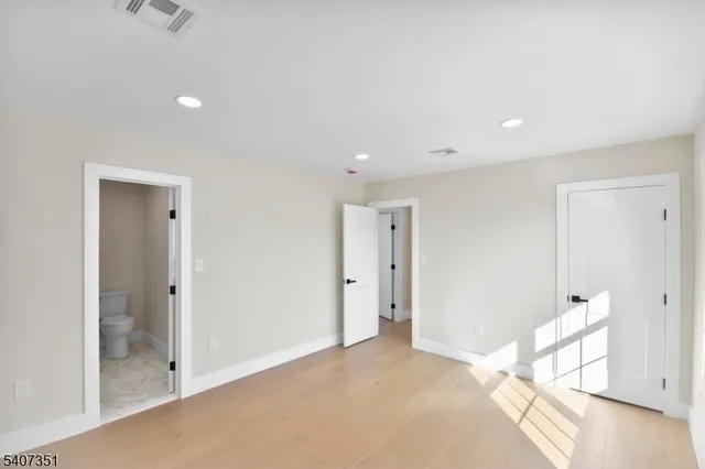 $879,000 | 715 Stuyvesant Avenue, Lyndhurst, NJ 07071