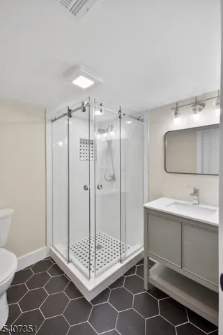 $879,000 | 715 Stuyvesant Avenue, Lyndhurst, NJ 07071