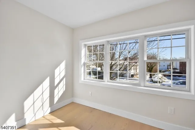 $879,000 | 715 Stuyvesant Avenue, Lyndhurst, NJ 07071