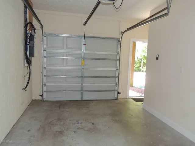 $1,405 | 302 Prowler Lane, Havelock, NC 28532