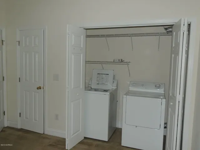 $1,405 | 302 Prowler Lane, Havelock, NC 28532