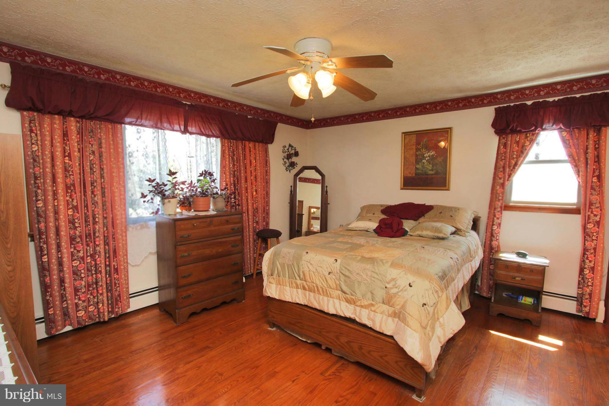 2040 Franklin Church Road Darlington, MD 21034 - Photo 13 of 30 Spacious master bedroom