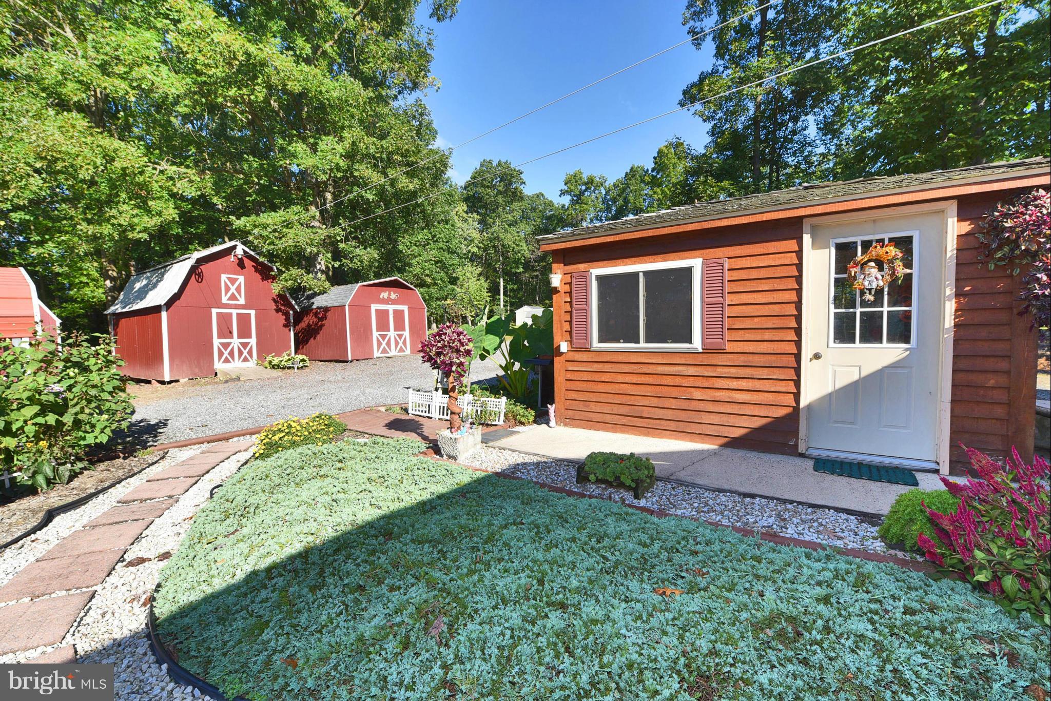 2040 Franklin Church Road Darlington, MD 21034 - Photo 26 of 30 Storage Shed #1