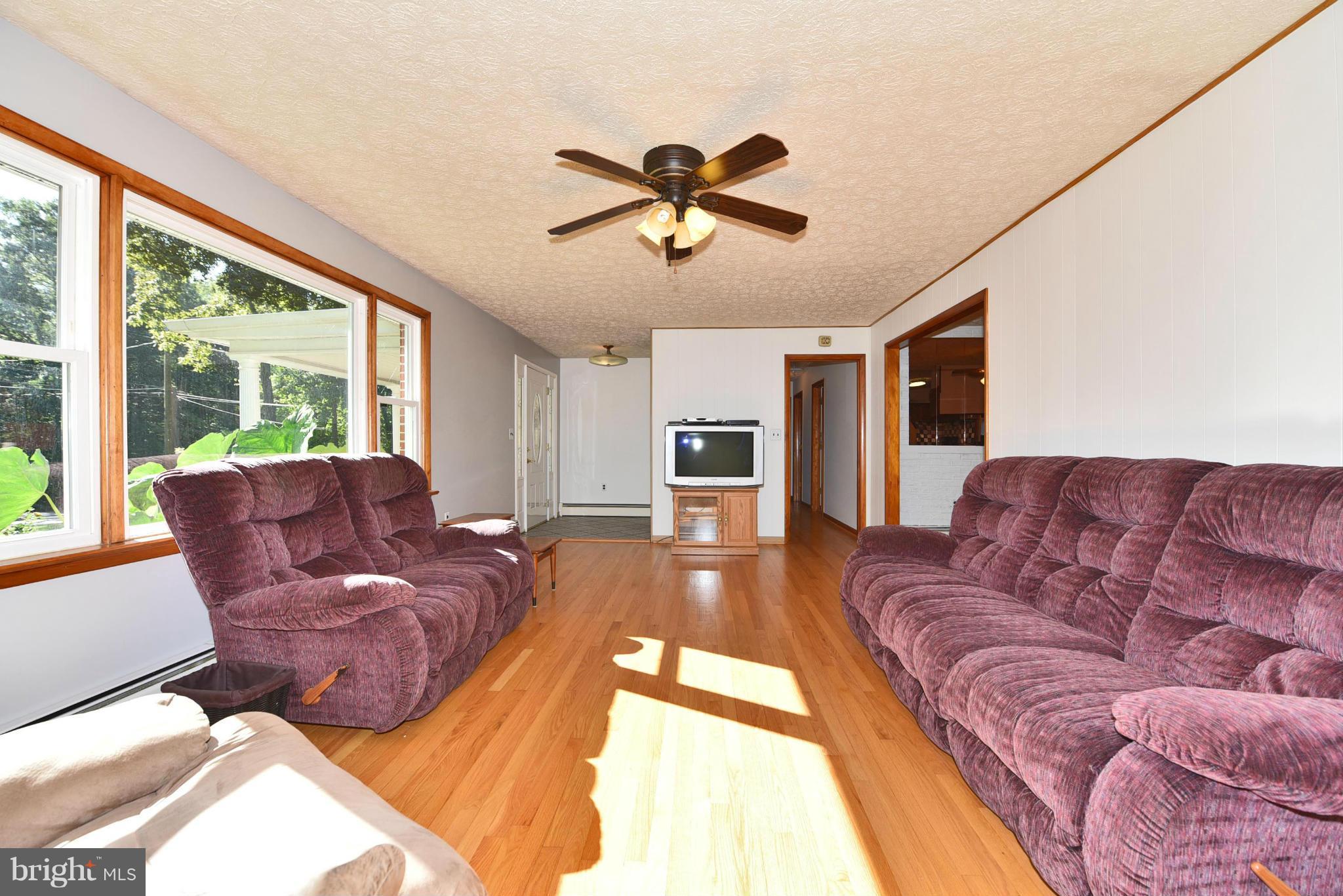 2040 Franklin Church Road Darlington, MD 21034 - Photo 5 of 30 Spacious Living Room is Great for Entertaining