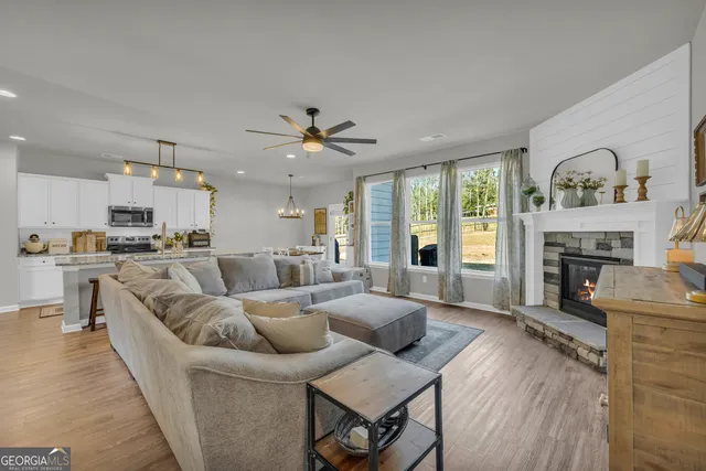 $439,900 | 1729 Flagstone Lane, Conyers, GA 30012