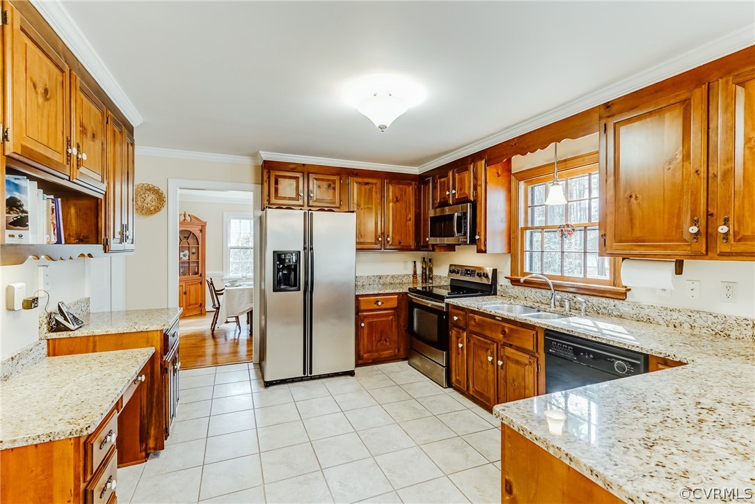 1810 Locust Hill Road Henrico, VA 23238 - Photo 11 of 41 Kitchen