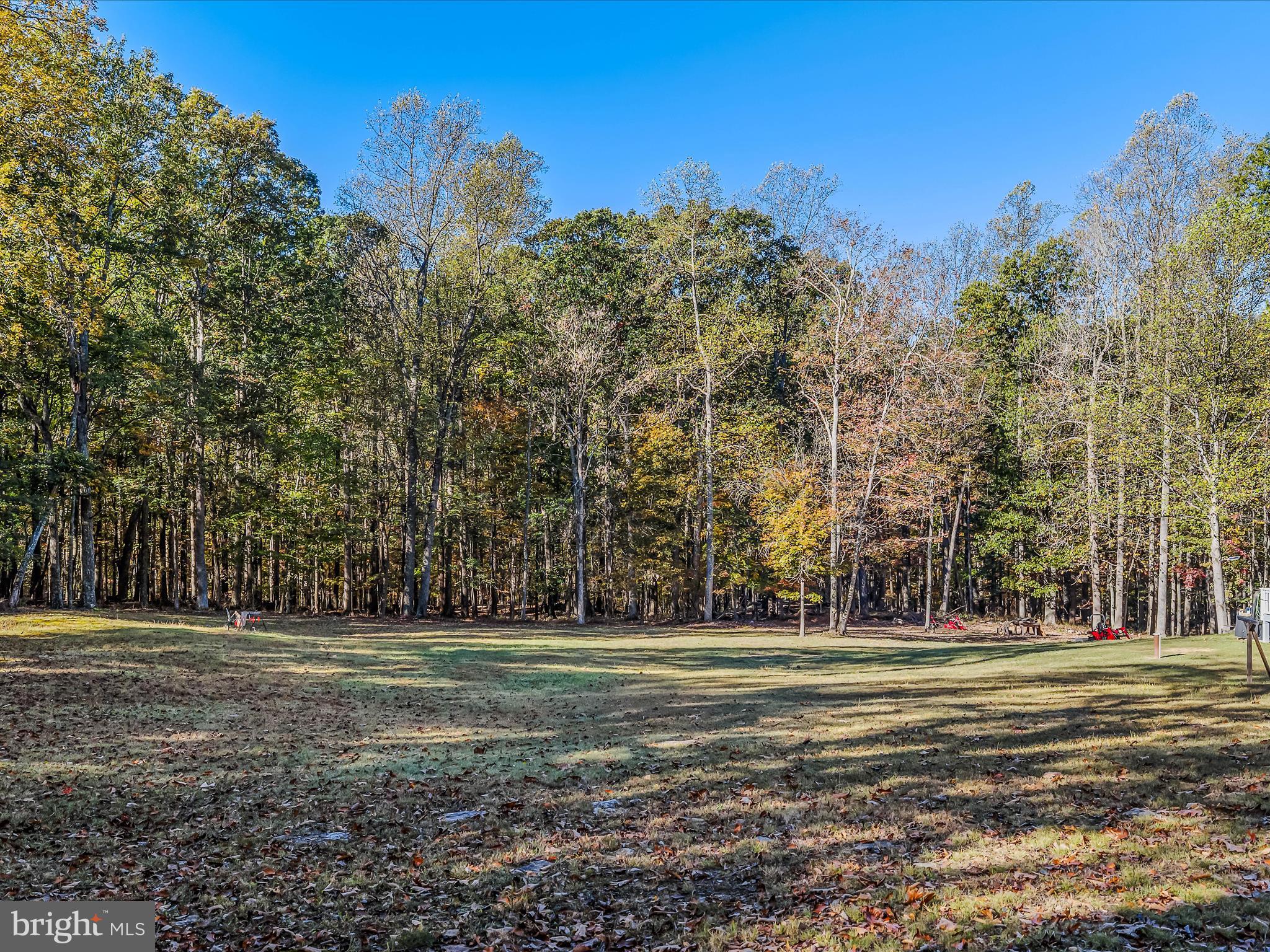 154 Brooklyn's Way Great Cacapon, WV 25422 - Photo 38 of 64 a view of a volley ball court