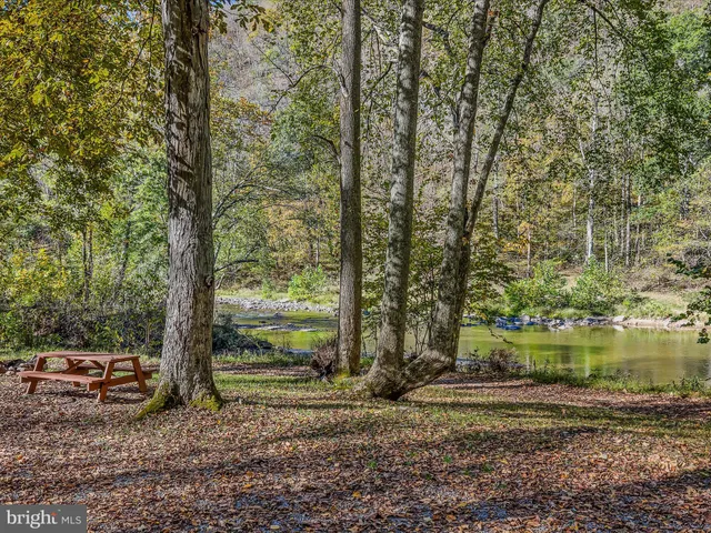 $465,000 | 154 Brooklyn's Way, Great Cacapon, WV 25422