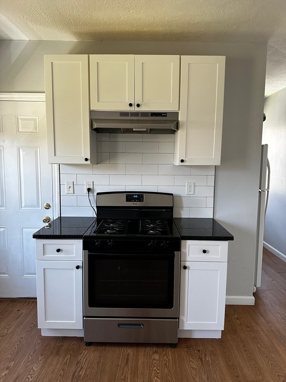 32 Corthell Avenue, Unit 3 Whitman, MA 02382 - Photo 2 of 15