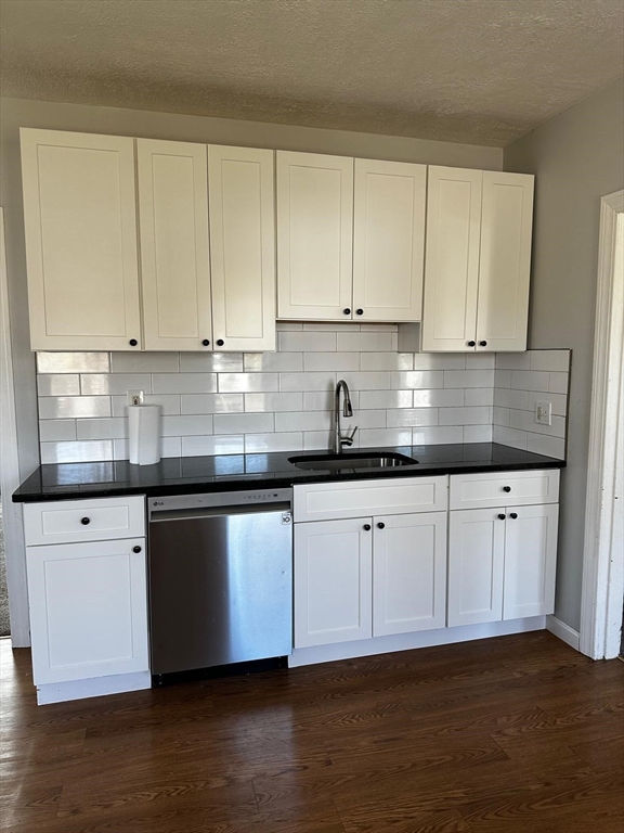 32 Corthell Avenue, Unit 3 Whitman, MA 02382 - Photo 3 of 15