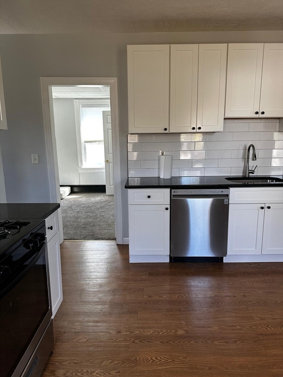 32 Corthell Avenue, Unit 3 Whitman, MA 02382 - Photo 4 of 15