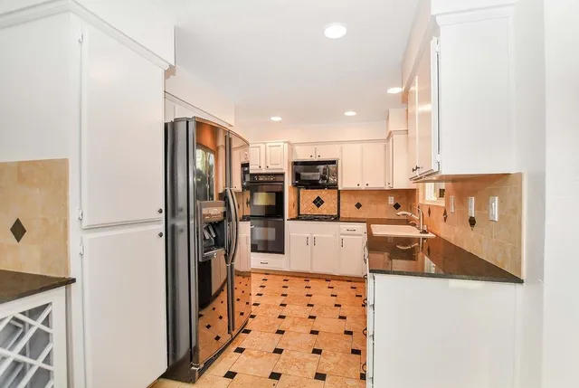 $3,500 | 805 Hawk Court, Antioch, CA 94509