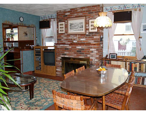 120 Commonwealth Road Wayland, MA 01778 - Photo 4 of 10 Gallery Image 4