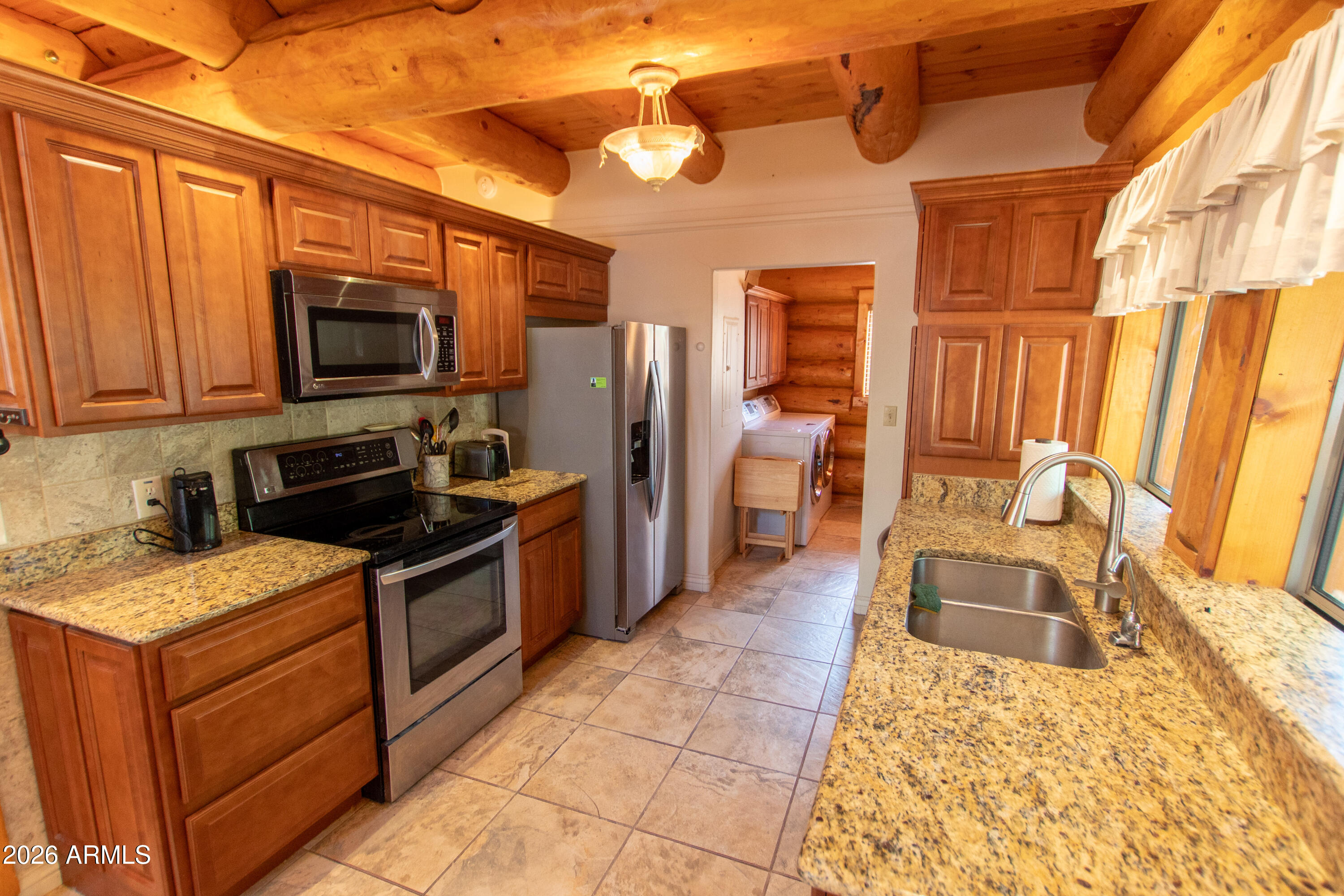6168 Hidden Pines Loop Pine, AZ 85544 - Photo 9 of 25 6168 W HIDDEN PINES LOOP