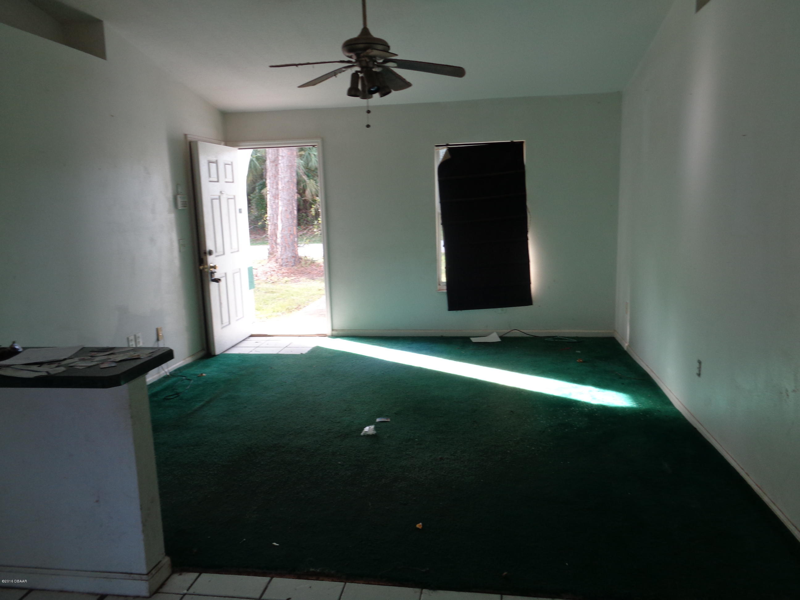 39 Raleigh Drive Palm Coast, FL 32164 - Photo 3 of 4 39 Raleigh (52)
