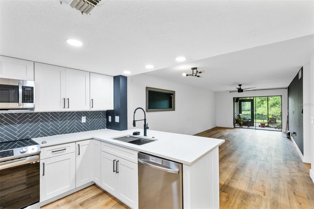 4101 Fairview Vista Point, Unit 131 Orlando, FL 32804 - Photo 3 of 29
