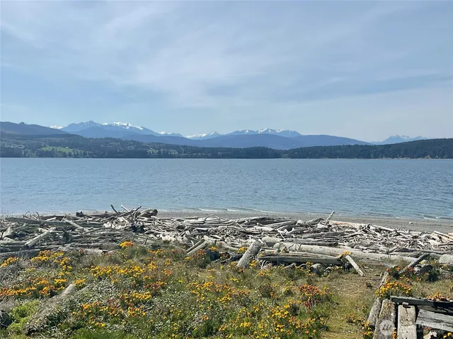 $798,500 | 840 Beckett Point Road, Port Townsend, WA 98368