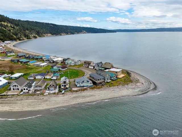 $798,500 | 840 Beckett Point Road, Port Townsend, WA 98368
