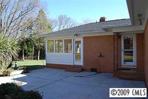 4725 Hardwick Road Charlotte, NC 28211 - Photo 6 of 8 Gallery Image 6