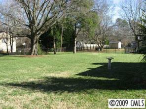 4725 Hardwick Road Charlotte, NC 28211 - Photo 8 of 8 Gallery Image 8