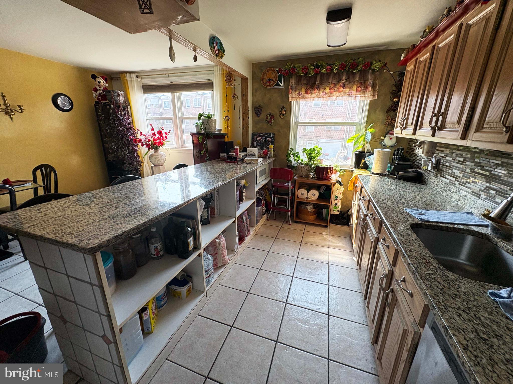 6230 Summerdale Avenue Philadelphia, PA 19111 - Photo 8 of 23 Kitchen
