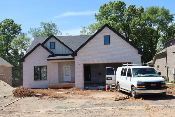 $468,500 | 730 Southern Pine Trail, Clarksville, TN 37043
