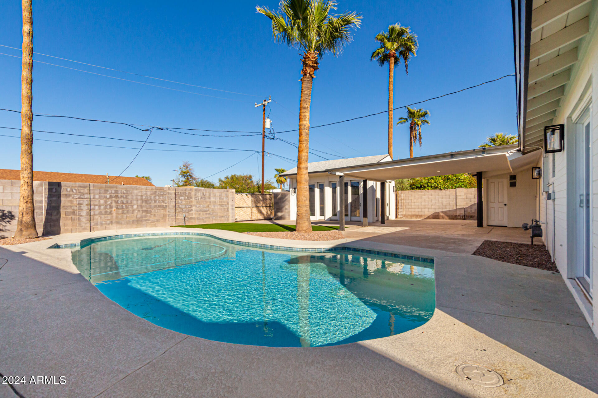 818 West Elna Rae Street Tempe, AZ 85281 - Photo 46 of 52 40-Elna Rae