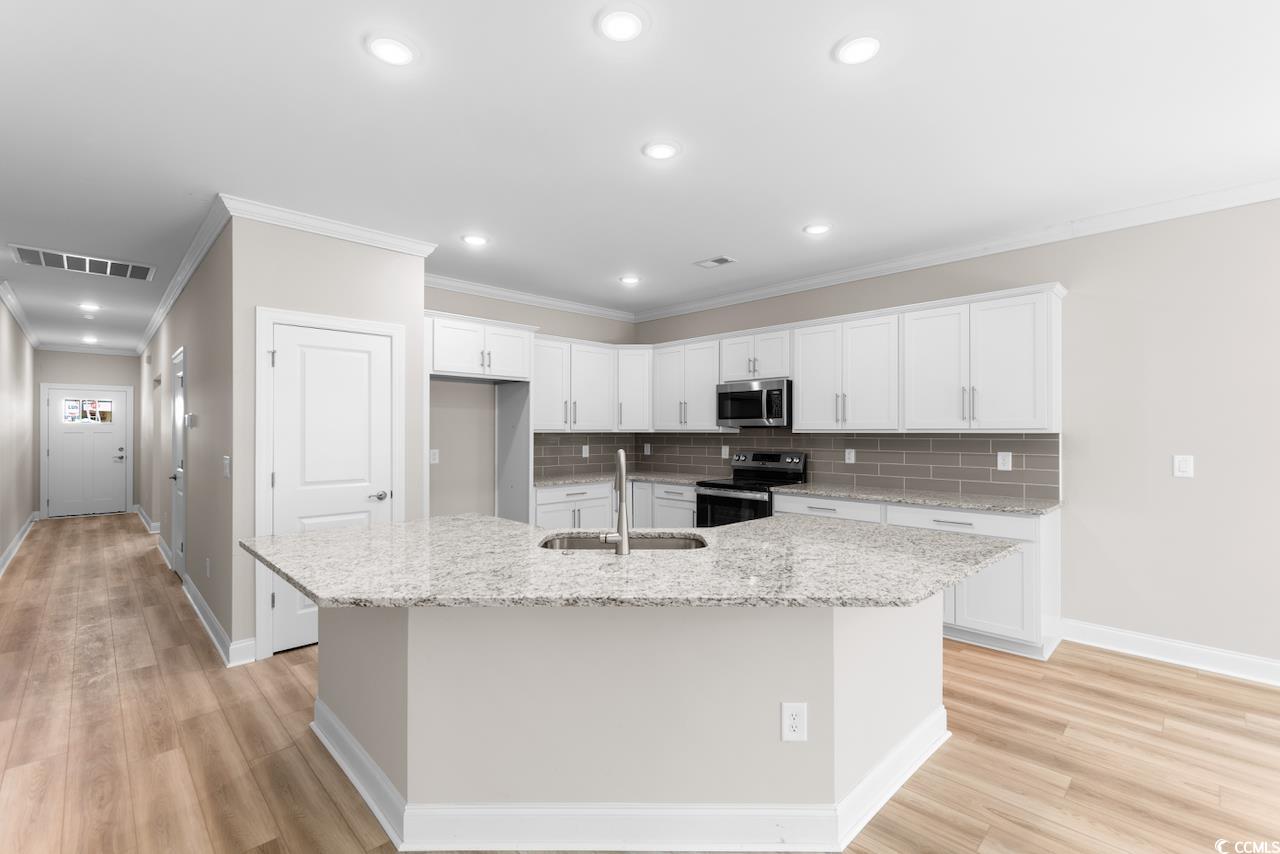 566 Beckham Court Murrells Inlet, SC 29576 - Photo 2 of 36 Gallery Image 2