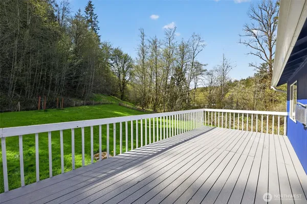 $520,000 | 20449 Michigan Hill Road Southwest, Rochester, WA 98579