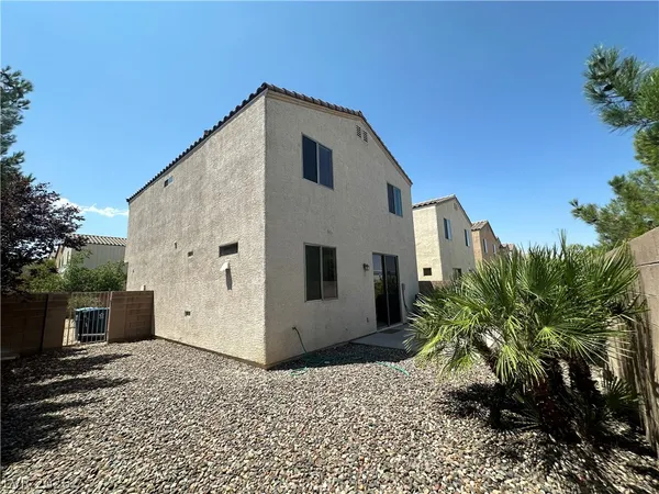 $1,795 | 4992 Villa Altamura Street, Las Vegas, NV 89148