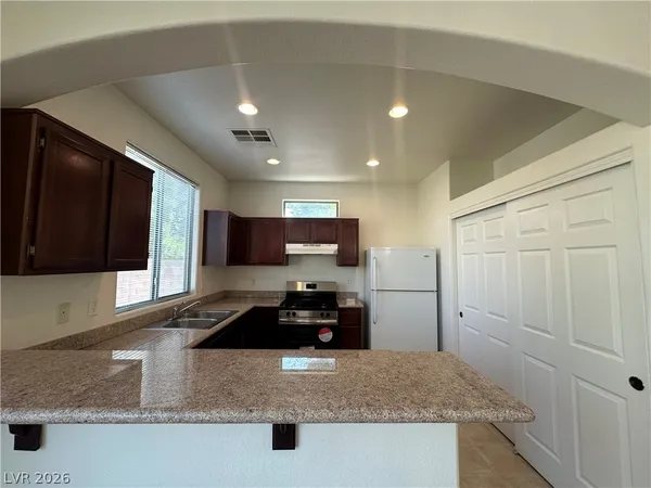 $1,795 | 4992 Villa Altamura Street, Las Vegas, NV 89148
