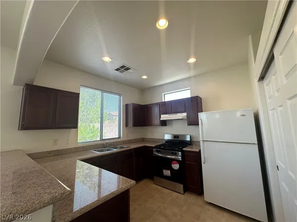 $1,795 | 4992 Villa Altamura Street, Las Vegas, NV 89148