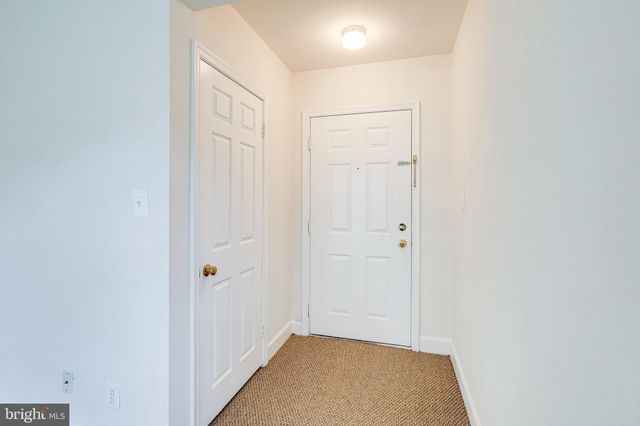 $350,000 | 1211 North Pitt Street, Unit 2A, Alexandria, VA 22314