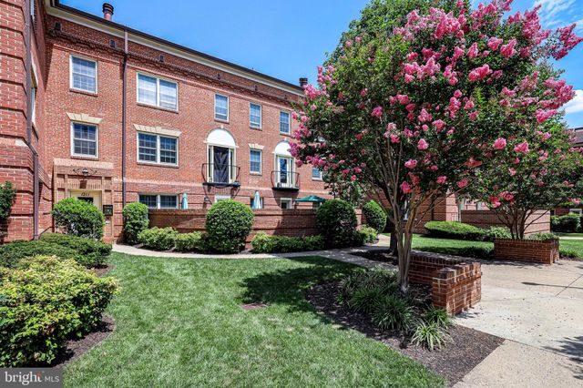 $350,000 | 1211 North Pitt Street, Unit 2A, Alexandria, VA 22314
