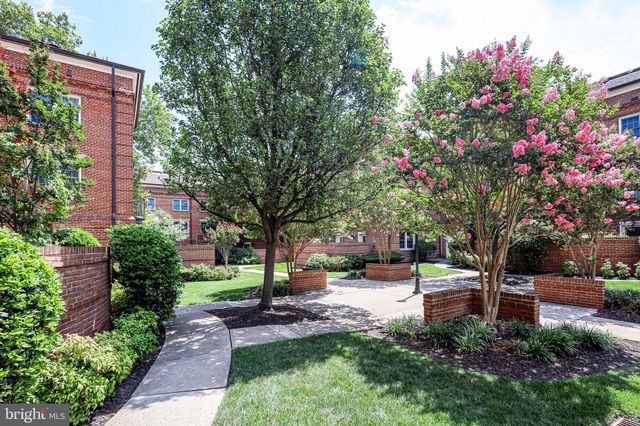 $350,000 | 1211 North Pitt Street, Unit 2A, Alexandria, VA 22314