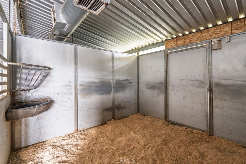 36515 Wells Road Coarsegold, CA 93614 - Photo 15 of 52